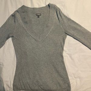 V-Neck sweater